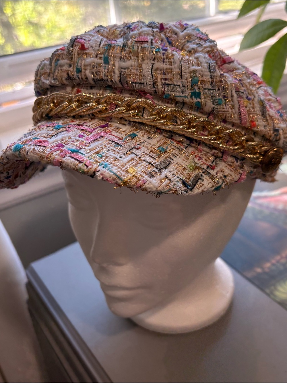 Multicolor Tweed Chain-Trim Baker Boy Cap